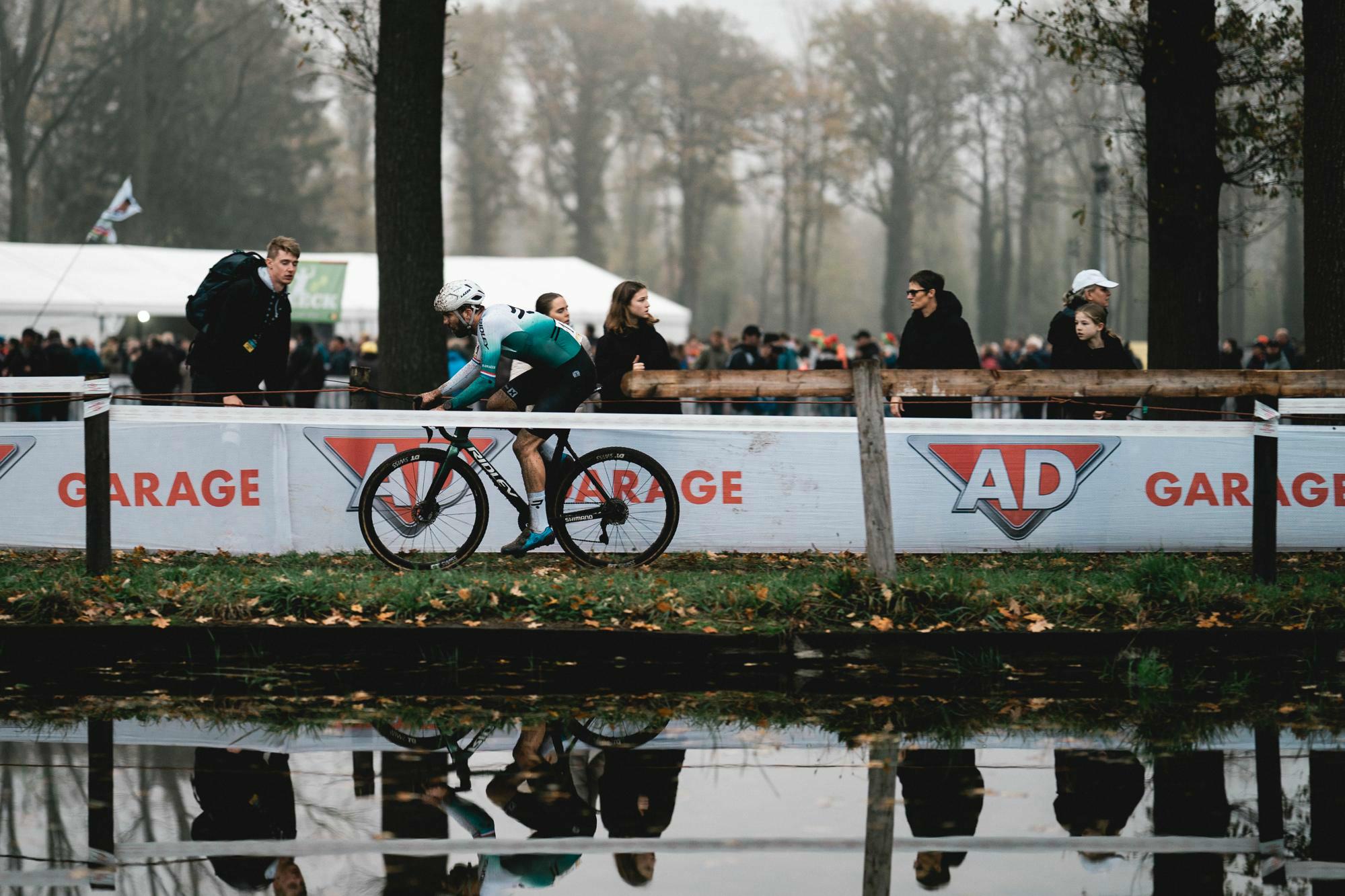 Joris Nieuwenhuis wint in Merksplas ondanks pech