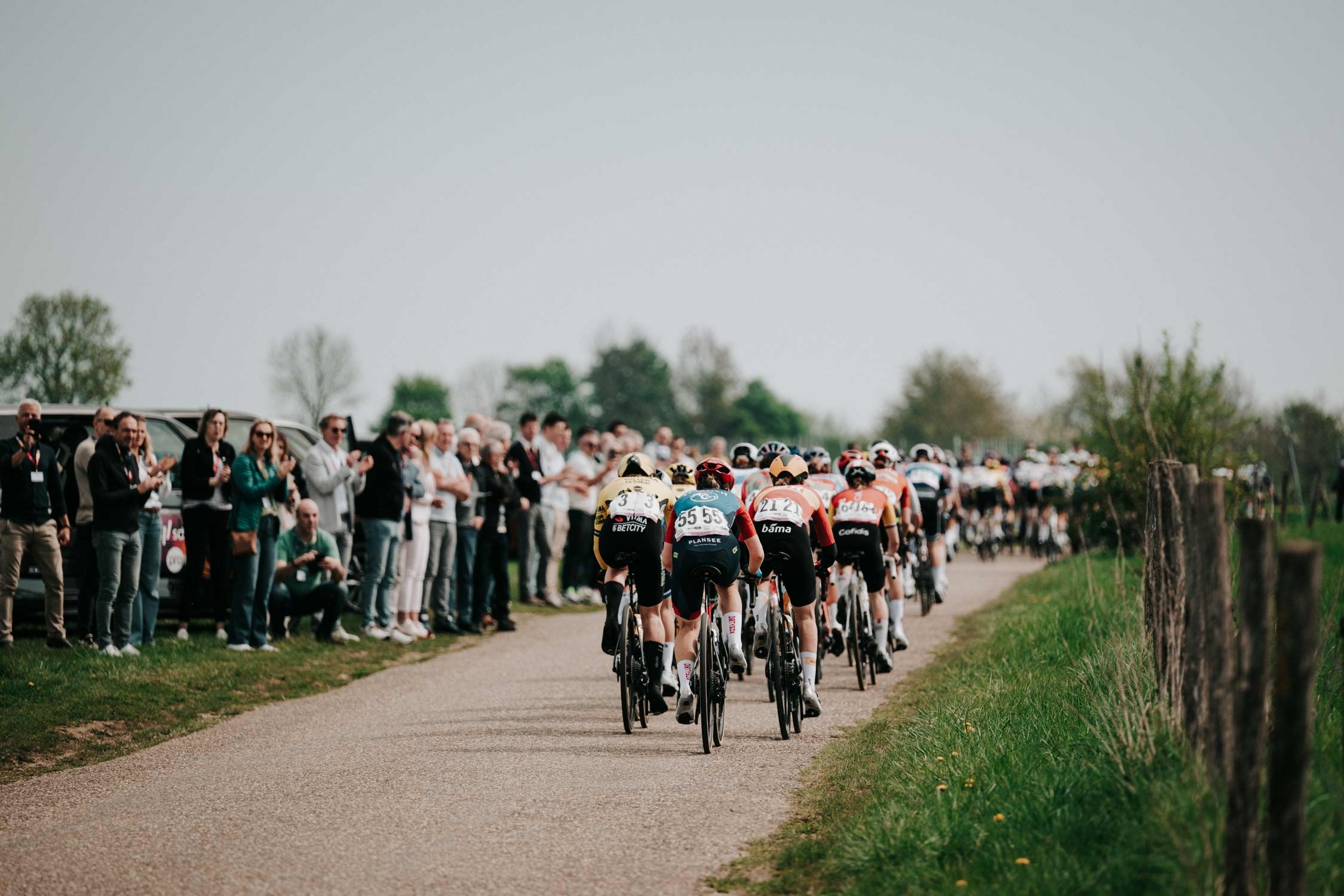 Amstel Gold Race welcomes Pauwels Sauzen as Official Partner